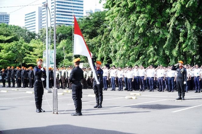 
					KAI Daop 1 Jakarta Peringati Hari Pahlawan 2025, Kobarkan Semangat Perjuangan di Era Modern