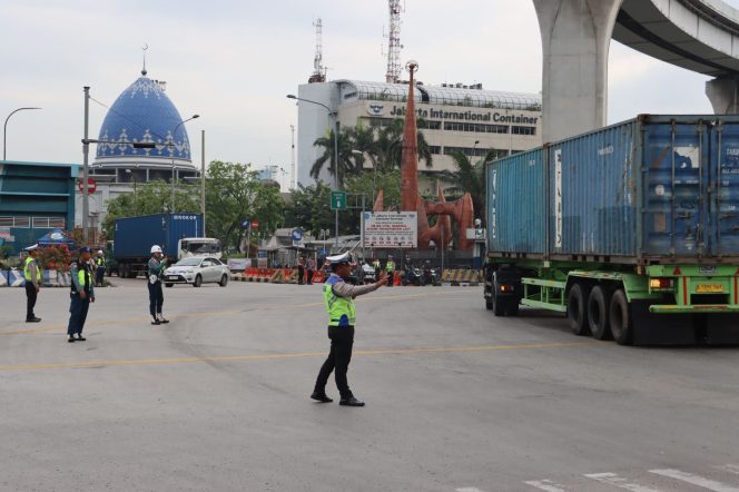 
 Pengamanan Jalur Kunker Wakil Presiden RI