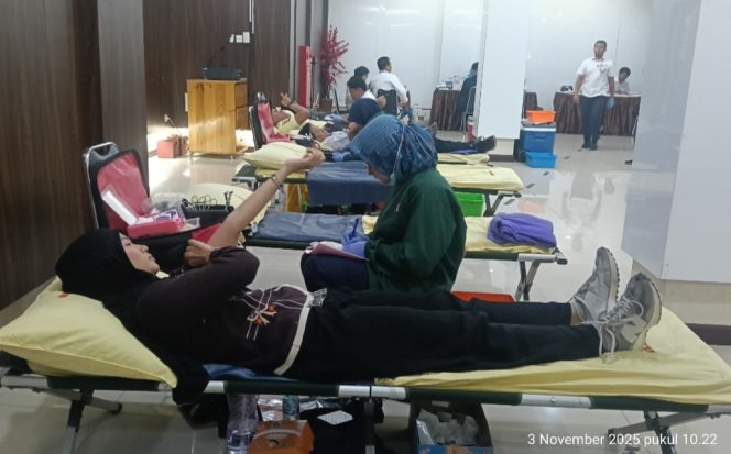 
					Kegiatan donor darah digelar TPK Koja menjelang akhir tahun 2025.  Foto istimewa/Beritatrans.id/ahmad 
