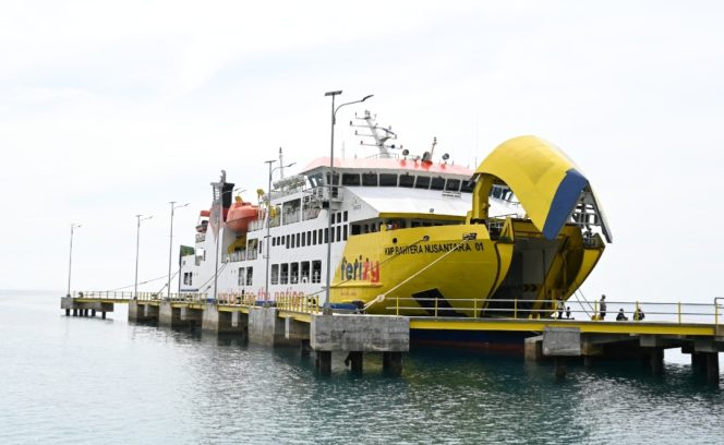 
					Kapal ASDP di Anambas (ist/BKIP Kemenhub)