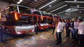 Dirjen Hubdat di  Poll PO Rosalia Indah