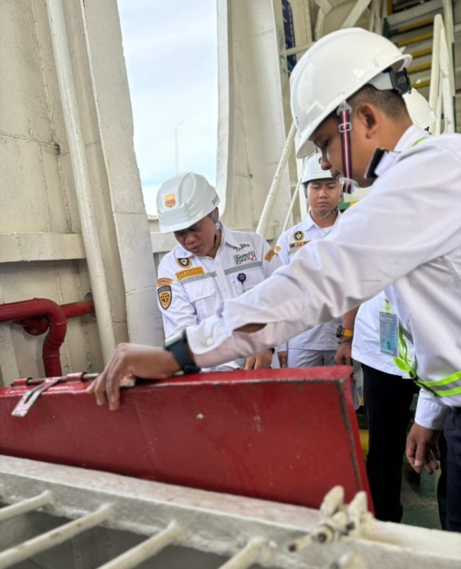 
					Kemenhub Pastikan Kesiapan Kapal Laik di Pelabuhan Batulicin Saat Nataru