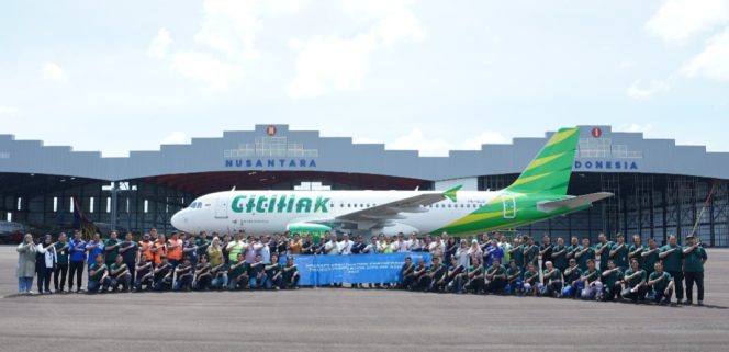 
					Tim Citilink bersama armada yang direaktivasi