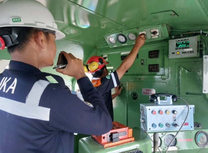 
					Pemeriksaan sarana KA jelang Nataru