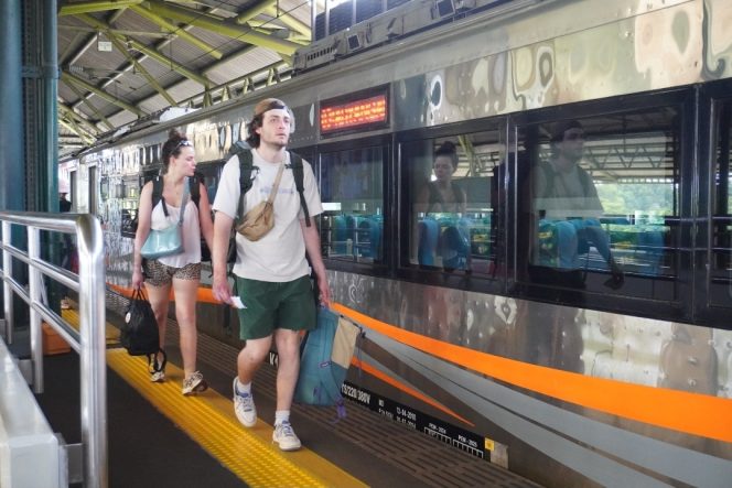 
					Jumlah Wisman Naik, KAI Layani Lebih dari 600 Ribu Turis Asing hingga Oktober 2025