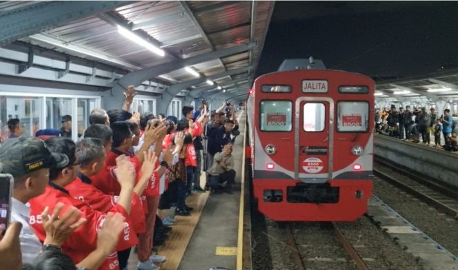 
 Kaji KRL 24 Jam, Pengamat: “Keamanan, Efektivitas, dan Perawatan Harus Jadi Pertimbangan”
