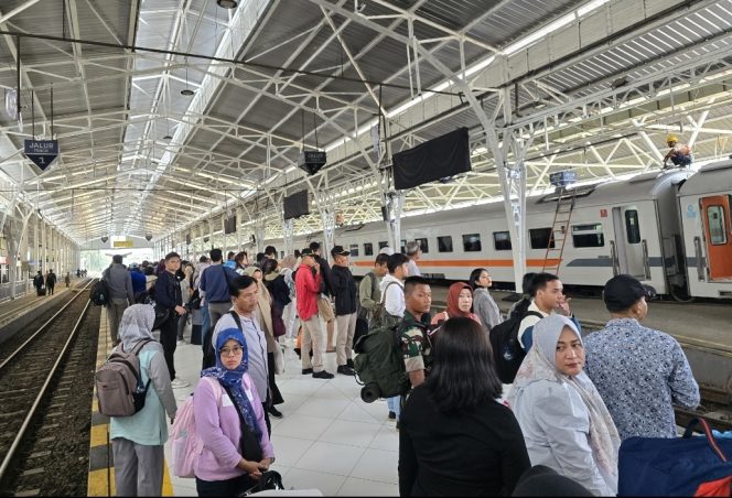 
 KAI Siapkan 3,5 Juta Tempat Duduk untuk Masa Angkutan Nataru 2025/2026