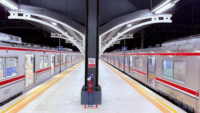 
					Gedung Baru Stasiun Rangkasbitung Dibuka Uji Coba Hari Ini 25 November
