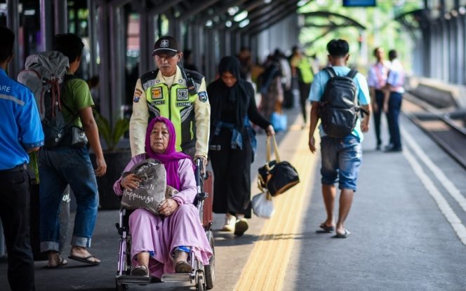 
 KAI Services Perkuat Keamanan di Sejumlah Stasiun Selama Nataru