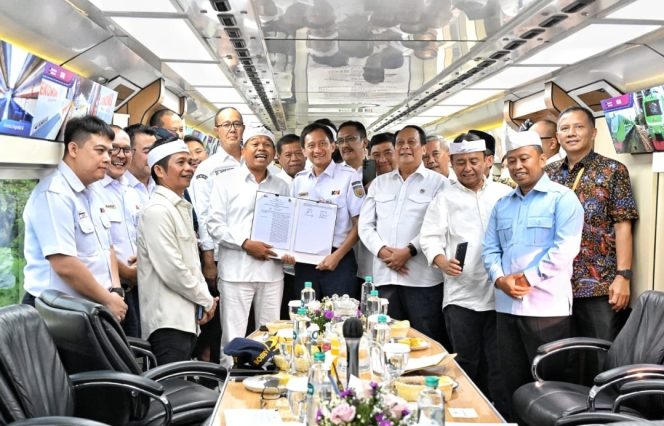 
					KAI dan Pemprov Jabar Sepakati Kerja Sama Optimalisasi dan Pengembangan Perkeretaapian