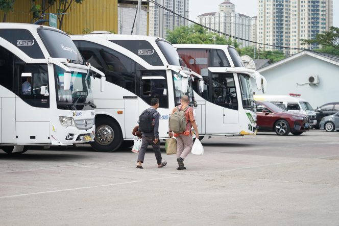 
					Rute Favorit Mulai Terisi, DAMRI Imbau Pelanggan Amankan Tiket Nataru Lebih Awal
