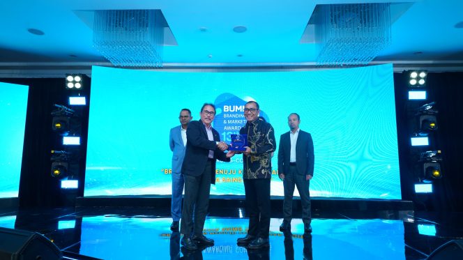 
					Lewat Car Distribution Management, IPCC Raih Empat Penghargaan Sekaligus dalam Bidang Branding & Marketing