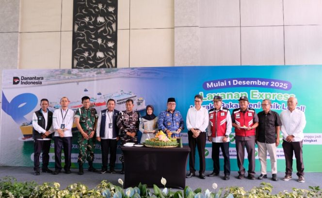 
					Peluncuran layanan ekspres perdana di Pelabuhan Merak
