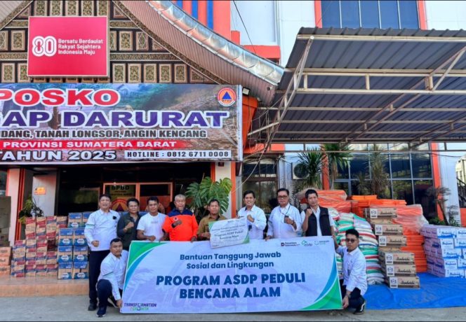 
					Bantuan ASDP untuk Bencana Sunatera