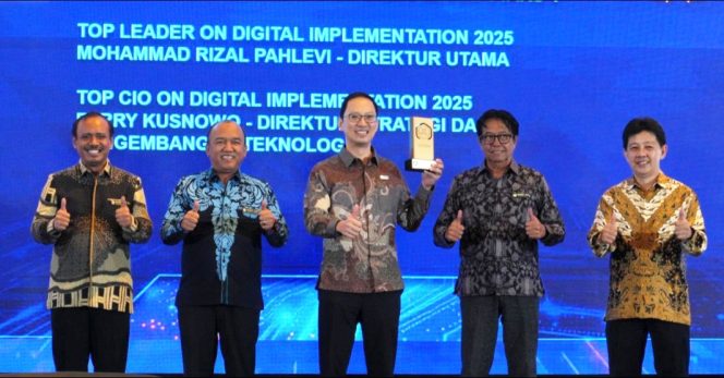 
					Penghargaan diterima API