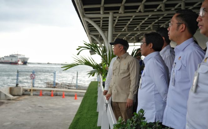 
 Menhub Dudy Pastikan Kesiapan Simpul Transportasi di Jateng Jelang Nataru