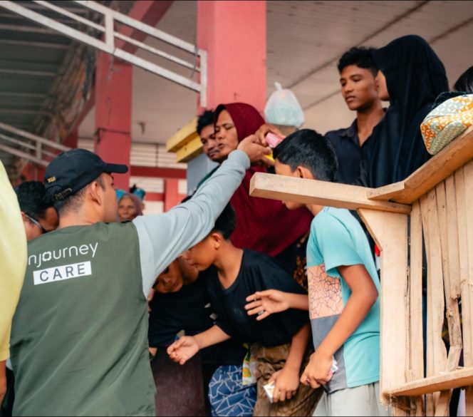 
					InJourney Care bersama masyarakat terdampak bencana Sumatera