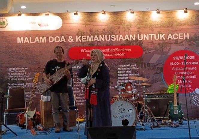 
					Neno Warisman Hidupkan Sosok Malahayati dalam Malam Doa dan Seni untuk Aceh