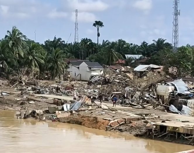 
					Update Korban Banjir Aceh Tamiang: 52 Tewas dan Ratusan Ribu Kehilangan Rumah