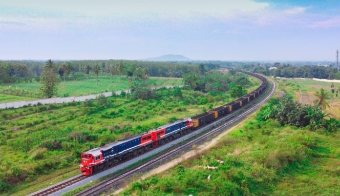 
					Angkutan Barang KAI Januari-November 2025 Meningkat, Perkuat Distribusi Energi dan Logistik Nasional