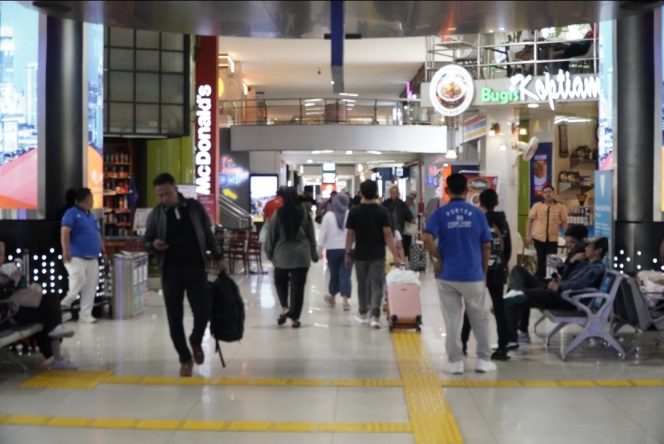 
					Penumpang KAI Daop 1 Jakarta Nataru 2025/2026 Mendekati 400 Ribu Pelanggan