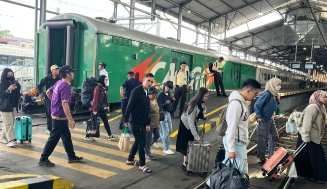 
					KAI Daop 6 Yogyakarta Siagakan 370 Petugas Selama Angkutan Nataru 2025/2026