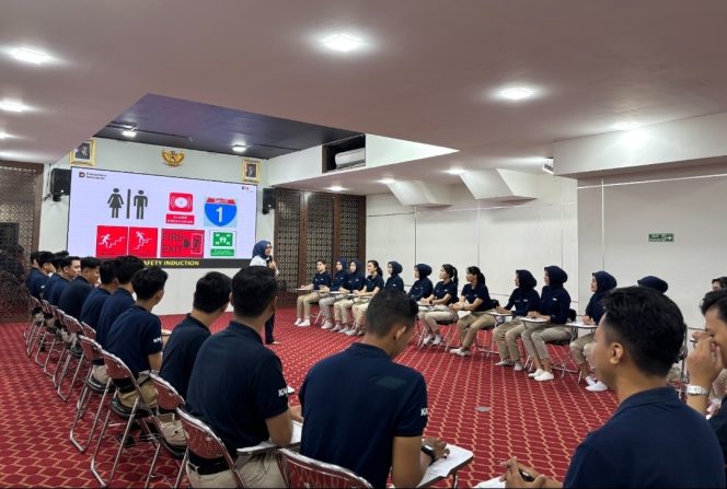 
					KAI Services Latih Prama-Prami dan Siagakan 10.000 Pekerja Sambut Nataru 2025/2026