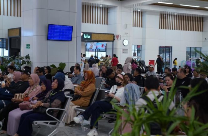 
					Masuki Musim Libur Akhir Tahun, Penumpang Whoosh Ramai hingga Tembus 22 Ribu Penumpang per Hari