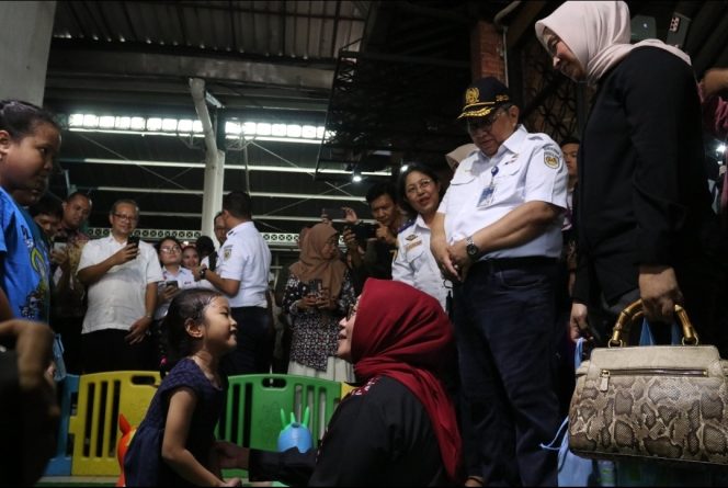 
					Menteri PPPA Tinjau Pelayanan Ramah Ibu dan Anak di Stasiun Yogyakarta, Daop 6 Dapat Apresiasi