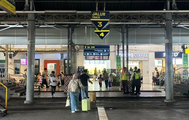 
					Stasiun Solo Balapan Layani 11.872 Penumpang di Penghujung 2025, Tiket Masih Tersedia untuk Tujuan Favorit