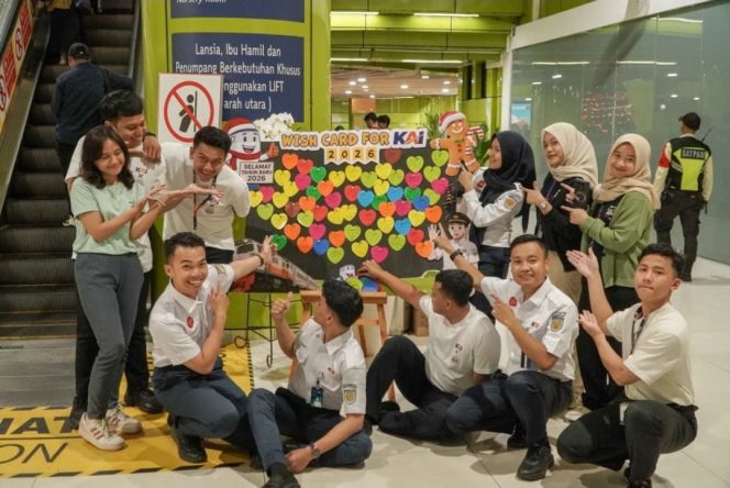
					KAI Daop 1 Jakarta Ajak Penumpang Tulis Harapan Sambut 2026 di Stasiun Gambir