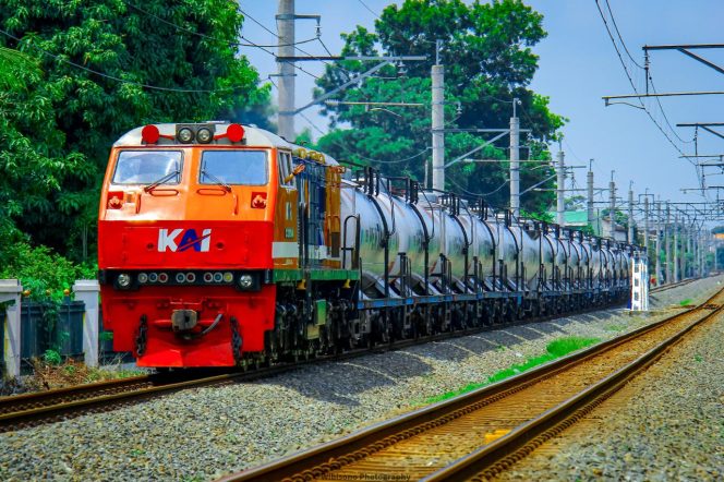 
 KAI Kelola BBM Subsidi 2025 Secara Akuntabel untuk Dukung Pergerakan dan Logistik Nasional