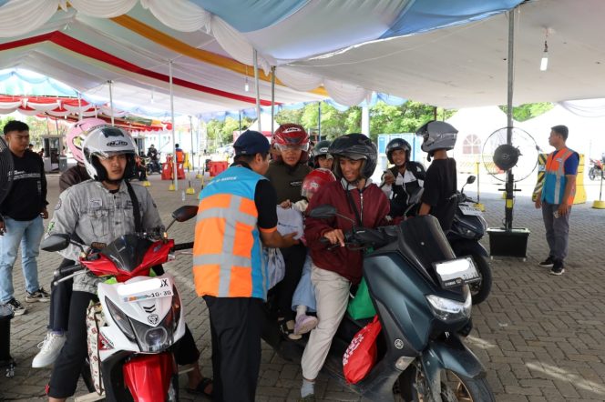 
					Pelindo Tembus Pelayanan 1,5 Juta Penumpang Laut Pada H+8 Nataru