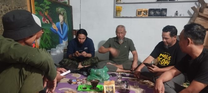 
 Relawan Medis Jabodetabek Antar Bantuan hingga Pelosok Tanoh Gayo