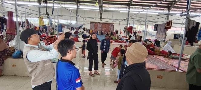 
 Posko Rakyat dan Tim SHARE Malaysia Salurkan Logistik untuk Pengungsi Longsor Serempah