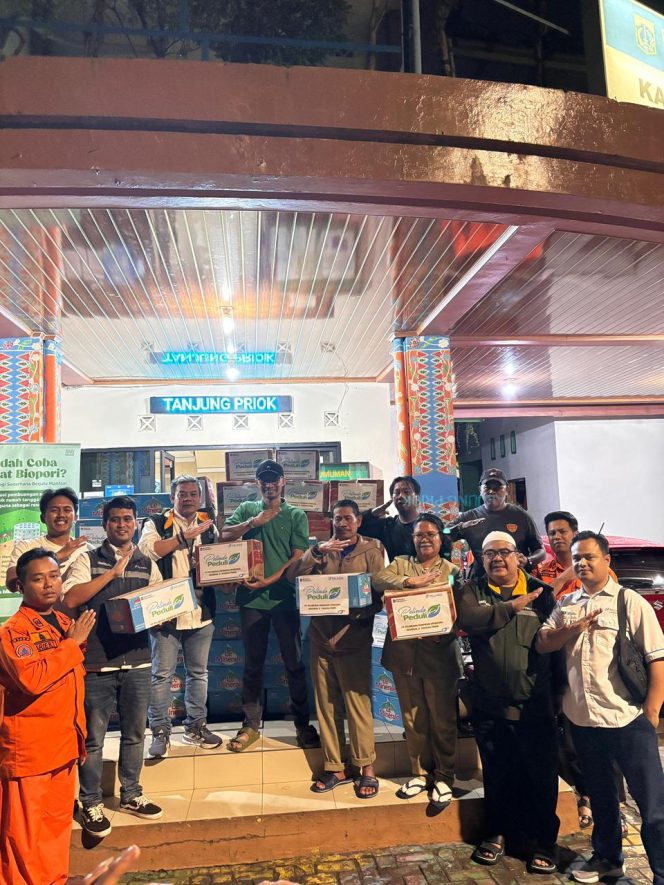 
					Pelindo Hadir di Tengah Banjir Tanjung Priok, Ringankan Beban Warga Lewat Bantuan Pangan