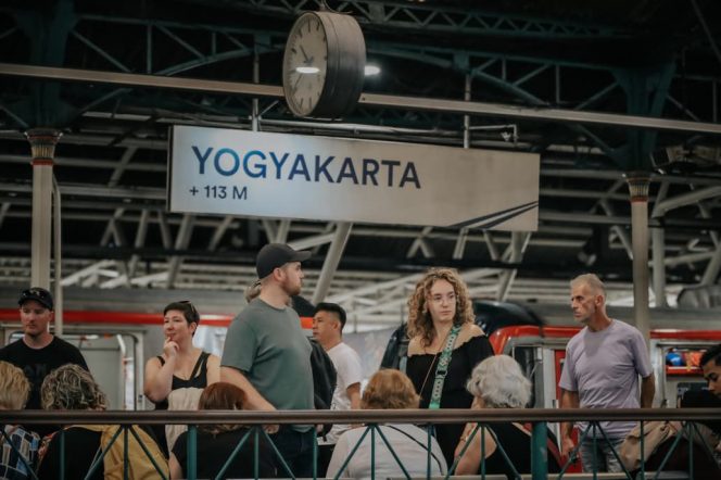 
					Sambut Libur Panjang Isra’ Mi’raj, KAI Daop 6 Kerahkan KA Tambahan