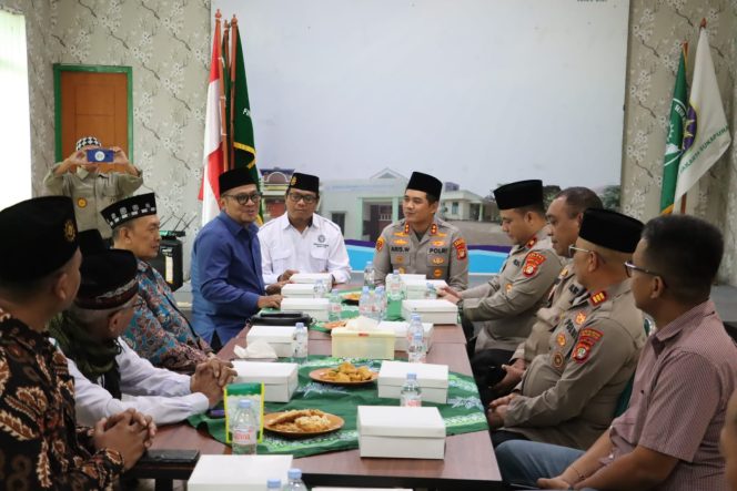 
 Kapolres Priok Perkuat Sinergi melalui Silaturahmi dengan PDM Muhammadiyah