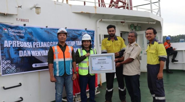 Apresiasi Pelanggan Menutup Tahun 2025 di PTP Nonpetikemas Cabang Teluk Bayur kepada PT Wilmar Nabati Indonesia