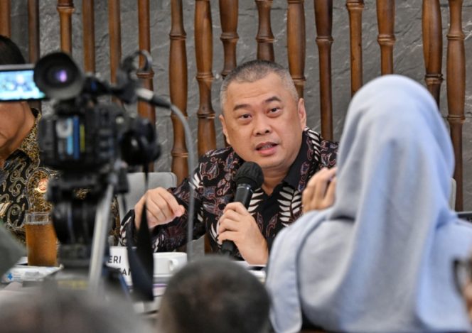 
					Menhub Dudy Apresiasi Hasil Survei Nataru Pustral UGM