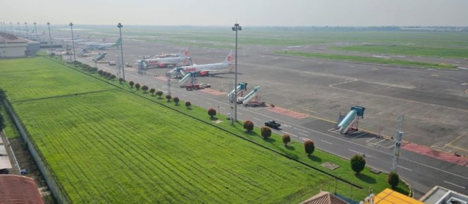 
					Operasional Bandara Juanda Tetap Terkendali Usai Puting Beliung