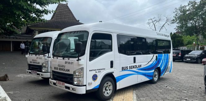 
					Sepanjang 2025, Kemenhub Alokasikan 150 Bus Sekolah