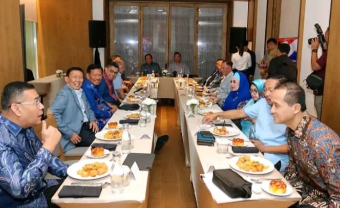 
					SBY Pimpin Rapat MTP Demokrat Menyikapi Isu Terkini