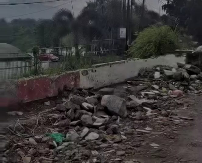 
 Bupati Bogor Tata Ulang Lingkar Pasar Cibinong, 17 Bangunan PKL Ditertibkan