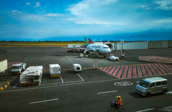 
 Layanan penerbangan Pelita Air