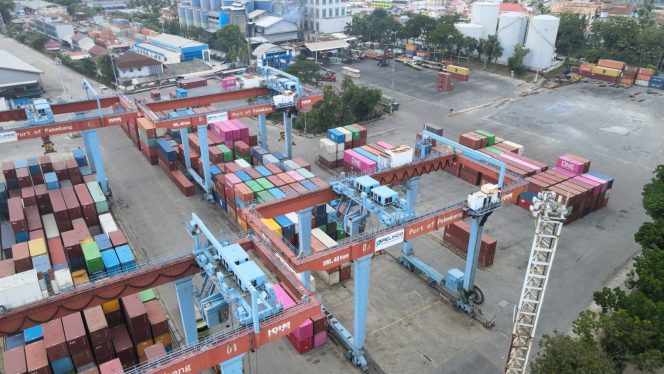 
 Ilustrasi Kegiatan Bongkar Muat IPC TPK Area Palembang