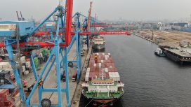 Foto Ilustrasi kapal sandar di IPC TPK Area Tanjung Priok 2 Domestik