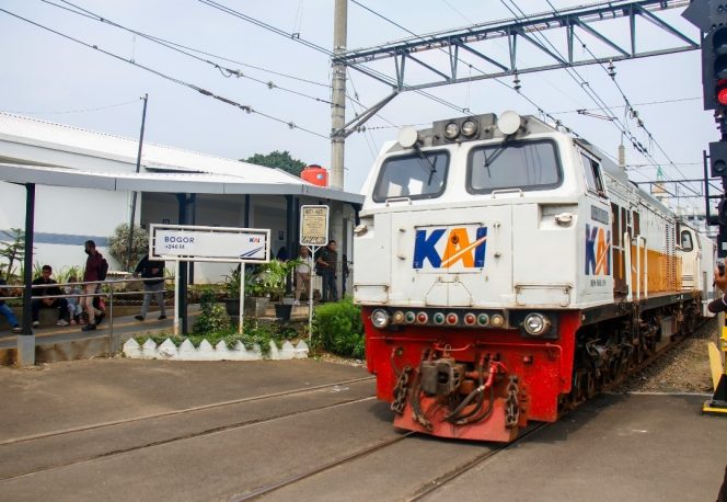 
 Antisipasi JLFR, KAI Daop 6 Yogyakarta Imbau Penumpang Datang Lebih Awal ke Stasiun