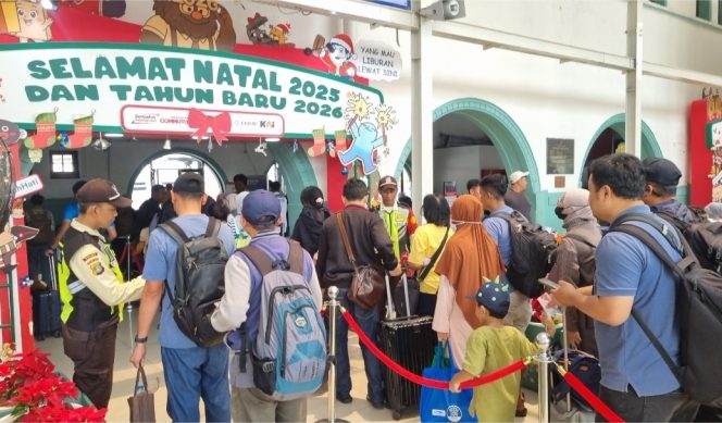
					Update Nataru! KAI Catat Penjualan Tiket Tembus 4 Juta Penumpang saat Arus Balik Nataru 2025