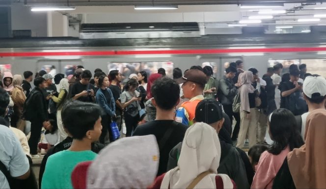 
 Libur Tahun Baru, Penumpang Commuter Line Tembus 15 Juta Orang Selama Nataru